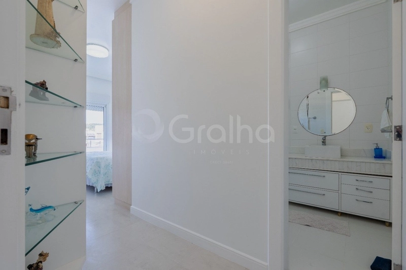Casa Residencial com 4 suítes  em Jurerê Internacional: 9ª foto da galeria de imagens do imóvel