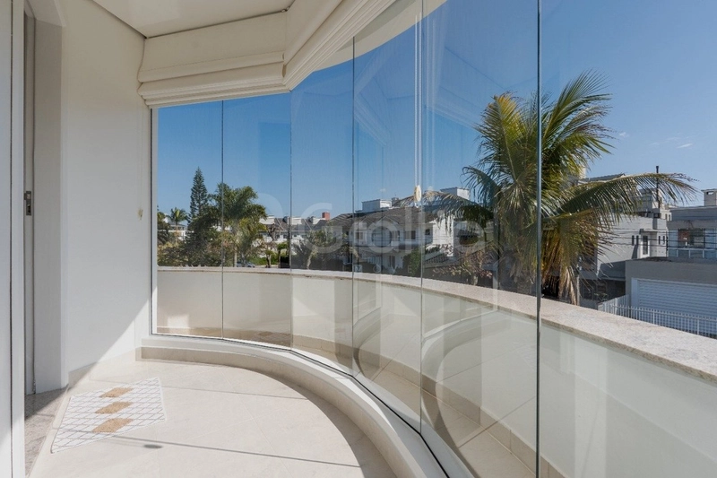 Casa Residencial com 4 suítes  em Jurerê Internacional: 13ª foto da galeria de imagens do imóvel