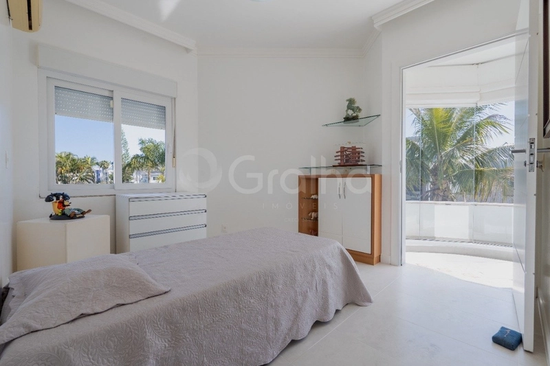 Casa Residencial com 4 suítes  em Jurerê Internacional: 12ª foto da galeria de imagens do imóvel