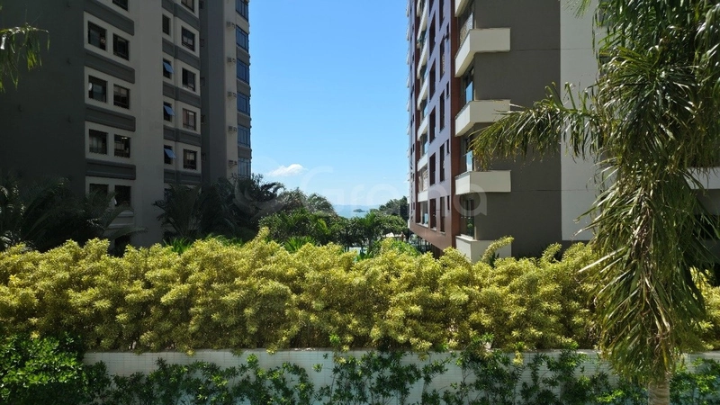 Apartamento com 3 dormitórios, sendo 1 suíte, na Agronômica: 8ª foto da galeria de imagens do imóvel