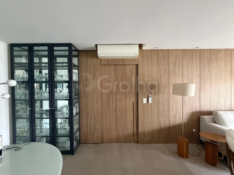 Apartamento com 3 dormitórios, sendo 2 suítes, em Jurerê: 4ª foto da galeria de imagens do imóvel