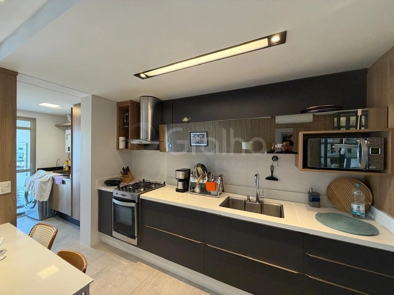 Apartamento com 3 dormitórios, sendo 2 suítes, em Jurerê: 16ª foto da galeria de imagens do imóvel