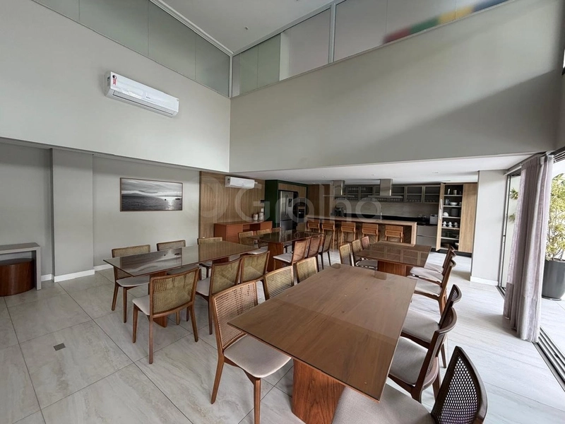Apartamento com 3 dormitórios, sendo 2 suítes, em Jurerê: 38ª foto da galeria de imagens do imóvel