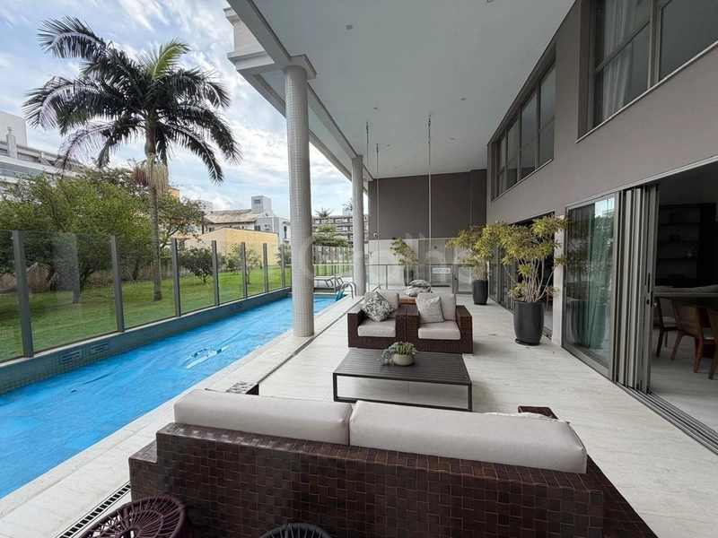 Apartamento com 3 dormitórios, sendo 2 suítes, em Jurerê: 43ª foto da galeria de imagens do imóvel
