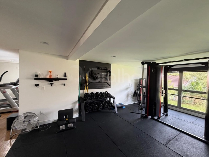 Apartamento com 3 dormitórios, sendo 2 suítes, em Jurerê: 32ª foto da galeria de imagens do imóvel