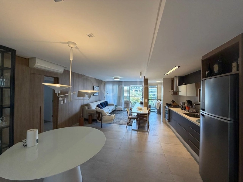 Apartamento com 3 dormitórios, sendo 2 suítes, em Jurerê: 14ª foto da galeria de imagens do imóvel