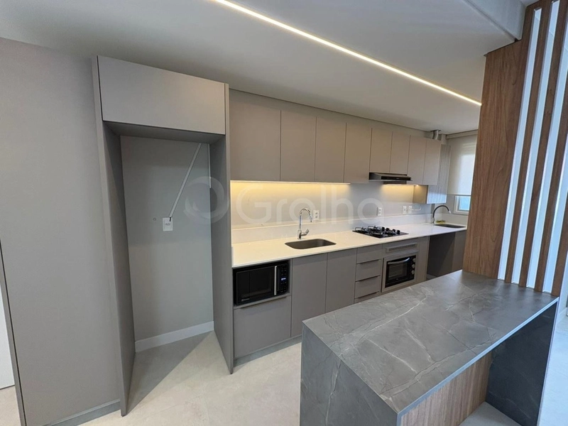 Apartamento com 2 dormitórios, sendo 1 suíte, na Agronômica: 9ª foto da galeria de imagens do imóvel