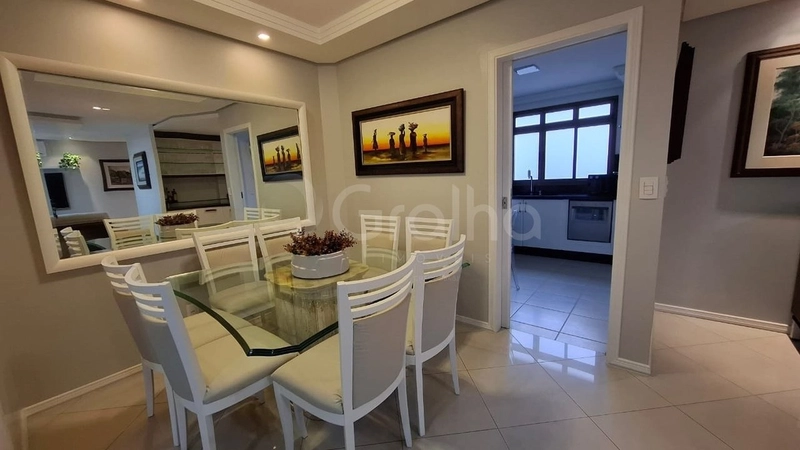 Apartamento com 3 dormitórios, sendo 2 suítes, no Centro: 4ª foto da galeria de imagens do imóvel
