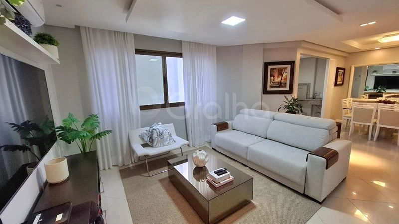 Apartamento com 3 dormitórios, sendo 2 suítes, no Centro