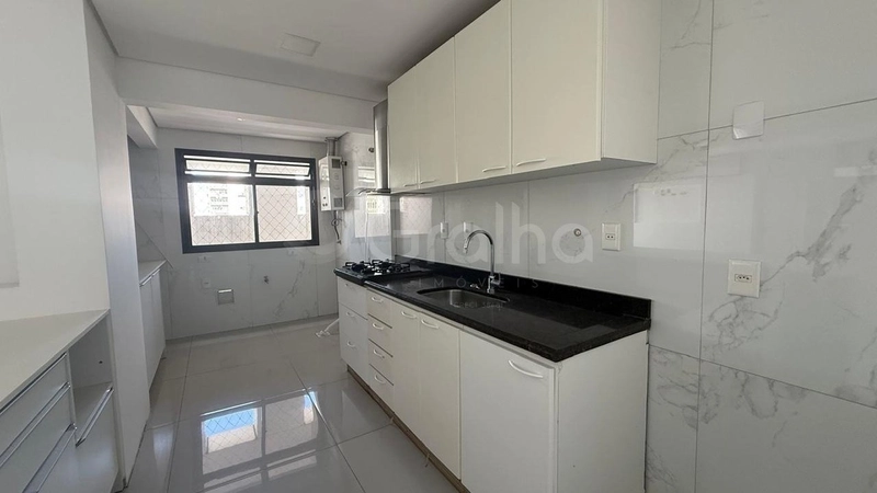 Apartamento com 3 dormitórios, sendo 1 suíte, no Centro: 8ª foto da galeria de imagens do imóvel