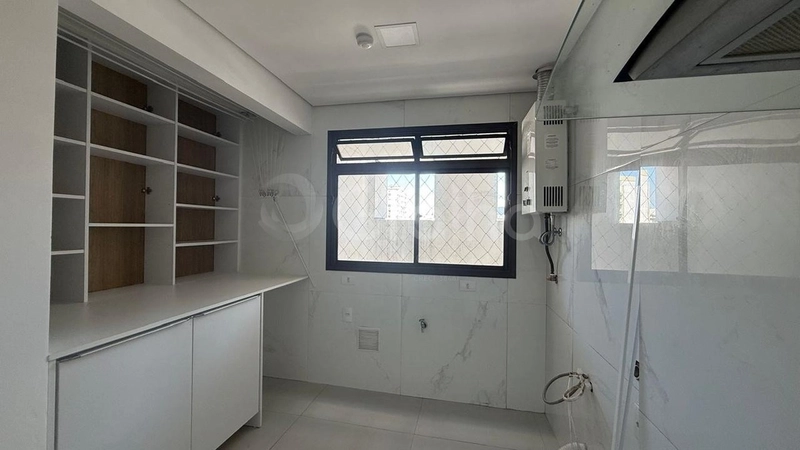 Apartamento com 3 dormitórios, sendo 1 suíte, no Centro: 7ª foto da galeria de imagens do imóvel