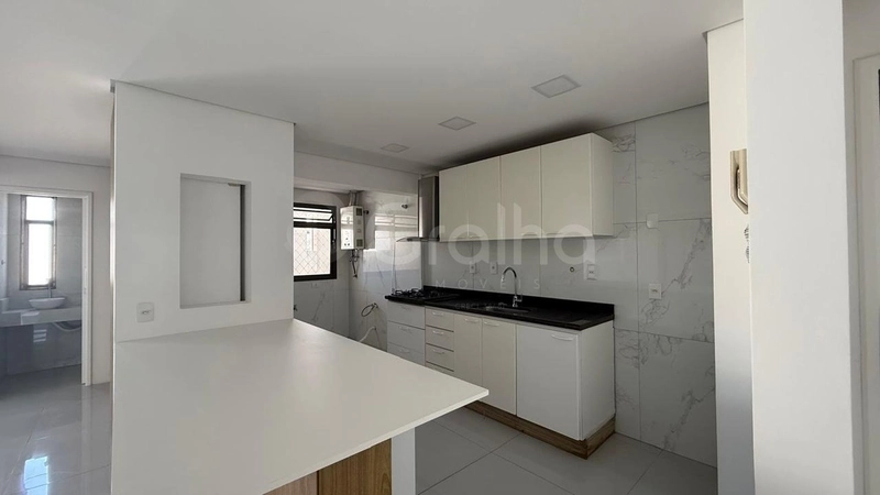 Apartamento com 3 dormitórios, sendo 1 suíte, no Centro: 9ª foto da galeria de imagens do imóvel