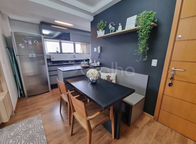 Apartamento com 2 dormitórios, sendo 1 suíte, na Agronômica: 7ª foto da galeria de imagens do imóvel
