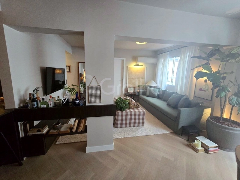 Apartamento com 2 dormitórios, sendo 1 suíte, no Centro: 7ª foto da galeria de imagens do imóvel