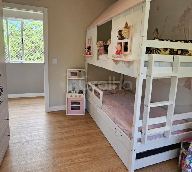 Apartamento com 2 dormitórios, sendo 1 suíte, em Canasvieiras: 21ª foto da galeria de imagens do imóvel
