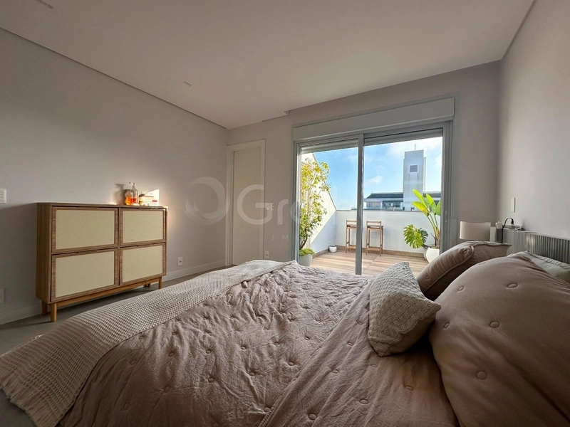 Cobertura duplex com 3 dormitórios, sendo 2 suítes, em Jurerê: 15ª foto da galeria de imagens do imóvel
