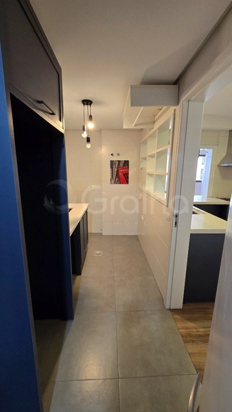 Apartamento com 3 dormitórios, sendo 1 suíte, no bairro Agronômica: 14ª foto da galeria de imagens do imóvel