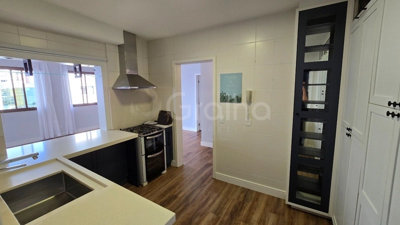 Apartamento com 3 dormitórios, sendo 1 suíte, no bairro Agronômica: 10ª foto da galeria de imagens do imóvel
