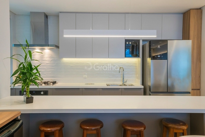 Apartamento com 3 dormitórios, sendo 2 demi-suítes, na Agronômica: 9ª foto da galeria de imagens do imóvel