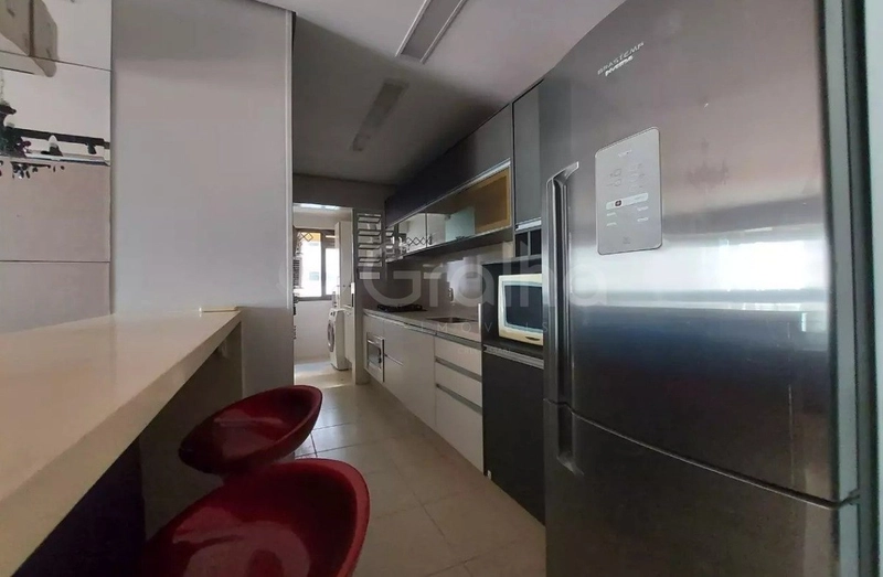 Apartamento  com 3 dormitórios, sendo 1 suíte, no Centro: 10ª foto da galeria de imagens do imóvel