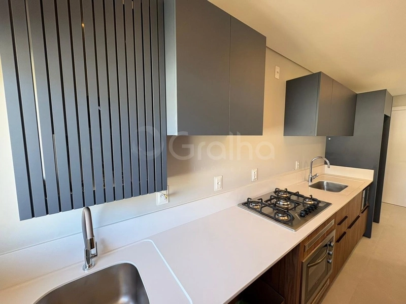 Apartamento com 2 dormitórios, sendo 1 suíte, na Agronômica: 8ª foto da galeria de imagens do imóvel