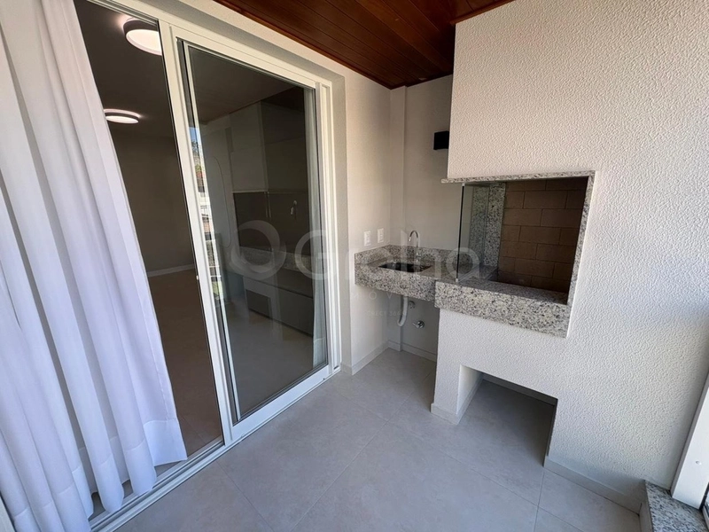 Apartamento com 2 dormitórios, sendo 1 suíte, na Agronômica: 13ª foto da galeria de imagens do imóvel