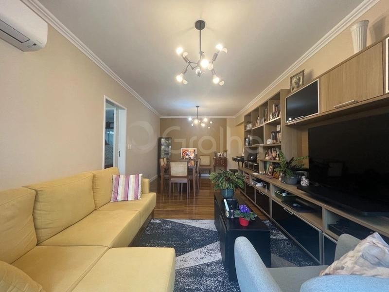 Apartamento com 3 dormitórios, sendo 1 suíte, no bairro Agronômica: 4ª foto da galeria de imagens do imóvel