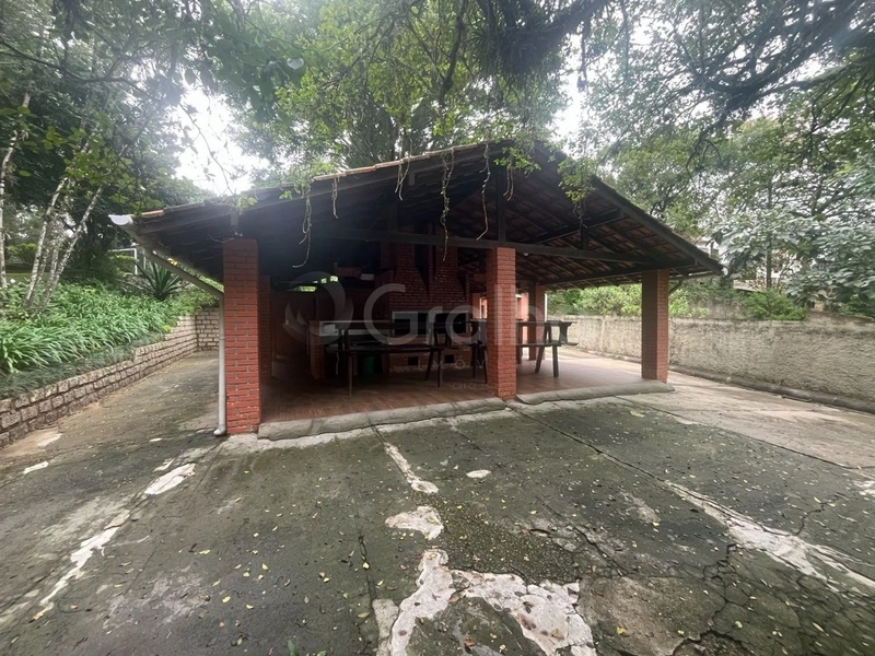 Apartamento com 3 dormitórios, sendo 1 suíte, no bairro Agronômica: 23ª foto da galeria de imagens do imóvel