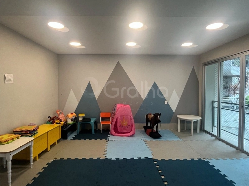 Apartamento com 3 dormitórios, sendo 1 suíte, no bairro Agronômica: 20ª foto da galeria de imagens do imóvel