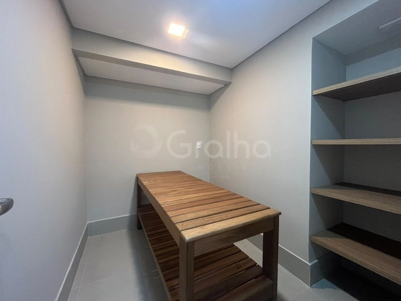 Apartamento com 3 dormitórios, sendo 1 suíte, no bairro Agronômica: 21ª foto da galeria de imagens do imóvel