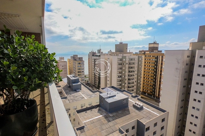 Cobertura com 2 suítes Centro: 10ª foto da galeria de imagens do imóvel