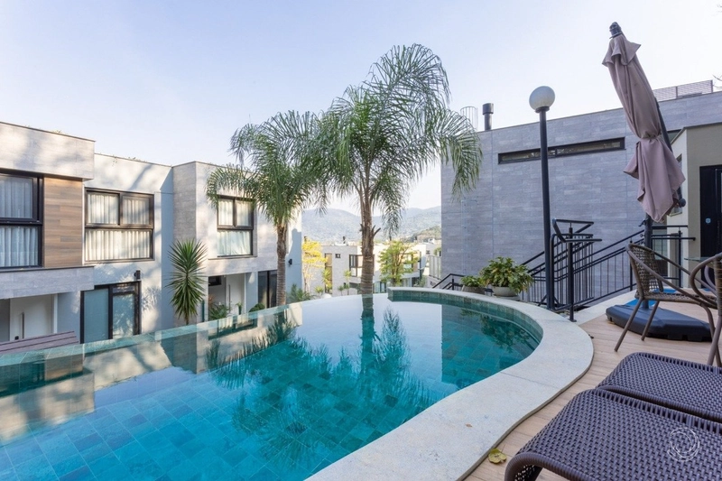 Casa na Costa da Lagoa com 3 suítes e 4 vagas de garagem: 26ª foto da galeria de imagens do imóvel
