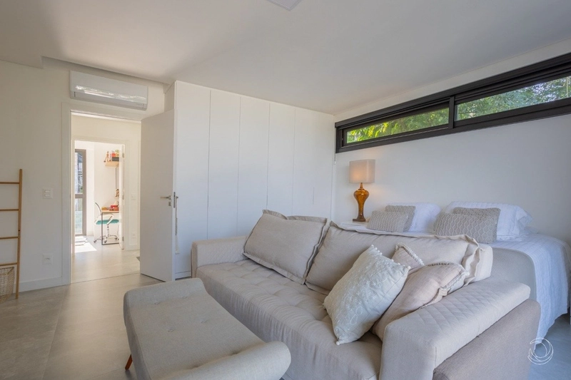 Casa na Costa da Lagoa com 3 suítes e 4 vagas de garagem: 17ª foto da galeria de imagens do imóvel