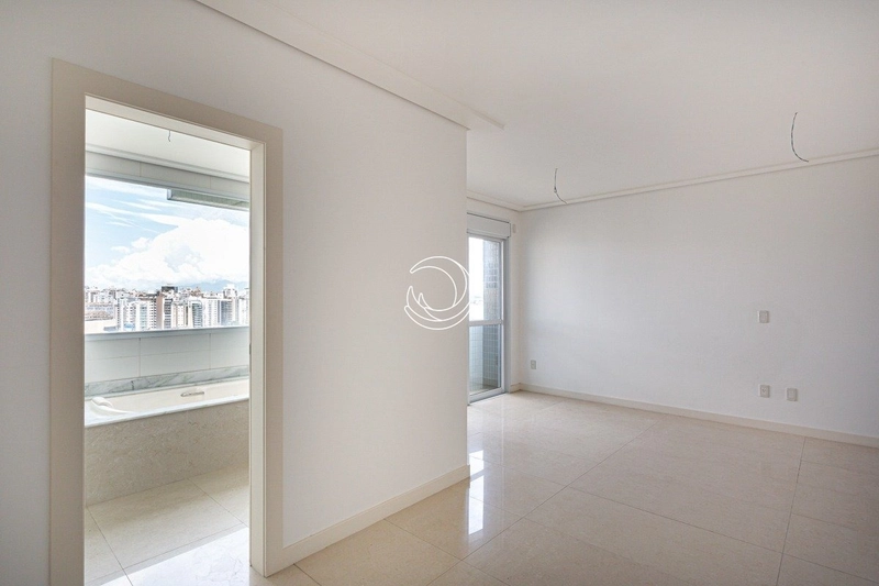 Apartamento com 4 suítes na Beira Mar Norte: 18ª foto da galeria de imagens do imóvel