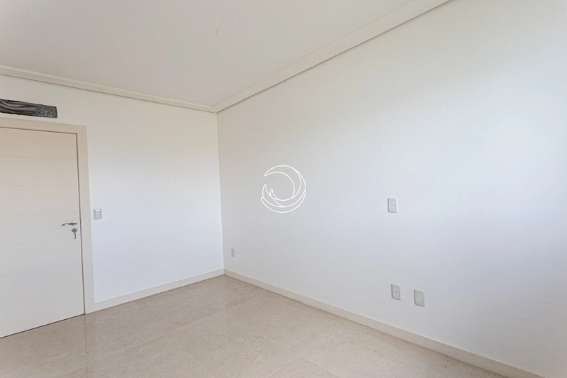 Apartamento com 4 suítes na Beira Mar Norte: 21ª foto da galeria de imagens do imóvel