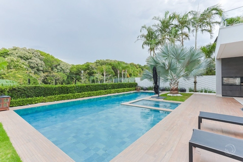 Casa alto padrão à venda em Jurerê Internacional: 1ª foto da galeria de imagens do imóvel