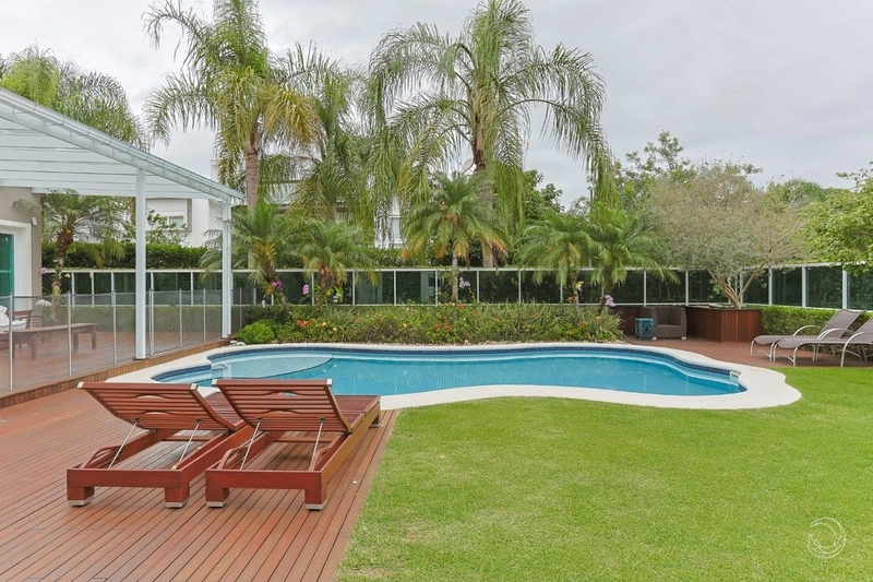 Casa alto padrão em Jurerê Internacional com 6 suítes: 12ª foto da galeria de imagens do imóvel