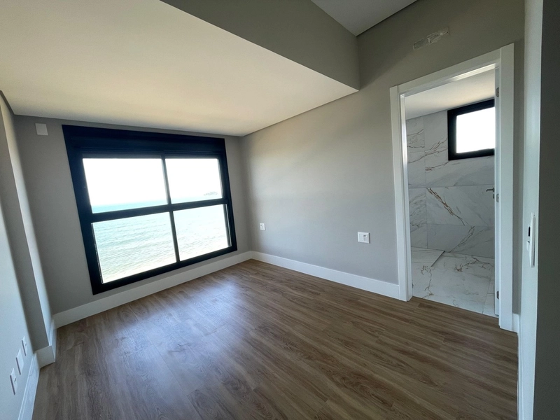 Cobertura duplex com 04 suítes e piscina privativa, frente mar: 9ª foto da galeria de imagens do imóvel