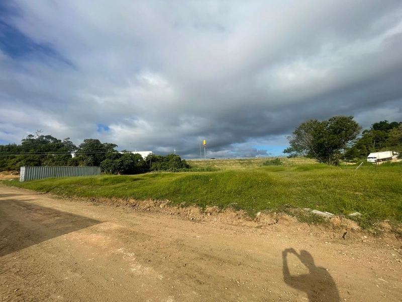 Terreno de 300m² para venda no Jardin Los Angeles: 5ª foto da galeria de imagens do imóvel