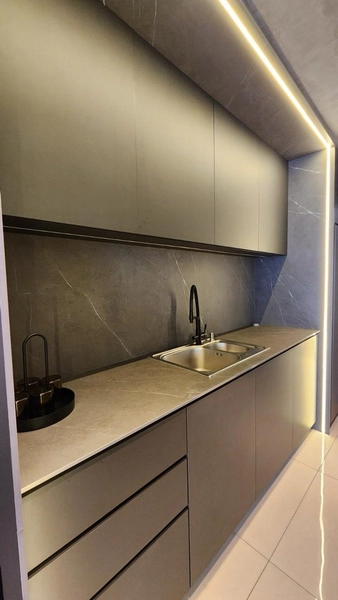 Apartamento Beira Mar, com 3 suites, 2 vagas de garagem, mobiliado.: 7ª foto da galeria de imagens do imóvel