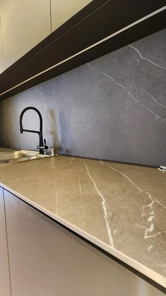 Apartamento Beira Mar, com 3 suites, 2 vagas de garagem, mobiliado.: 8ª foto da galeria de imagens do imóvel