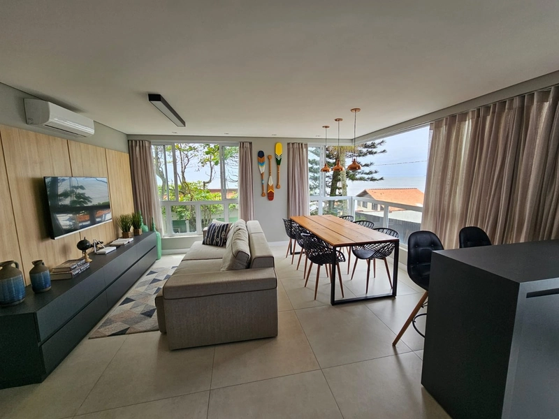 Apartamento na Praia,  30 mts da praia, 02 vagas, 1 suite: 3ª foto da galeria de imagens do imóvel