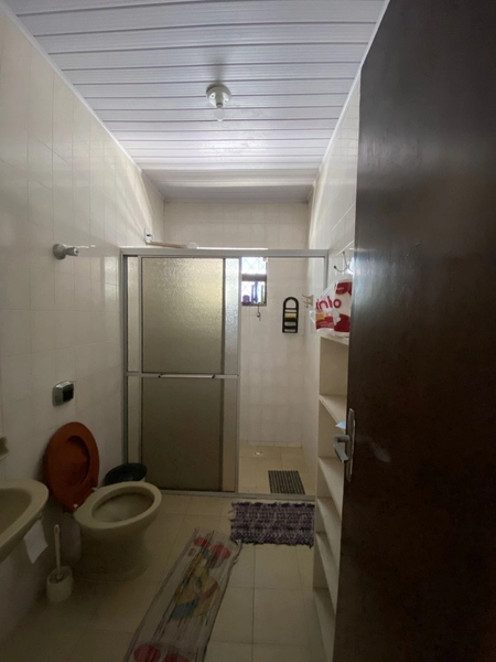 Casa no Centro de Barra Velha: 6ª foto da galeria de imagens do imóvel