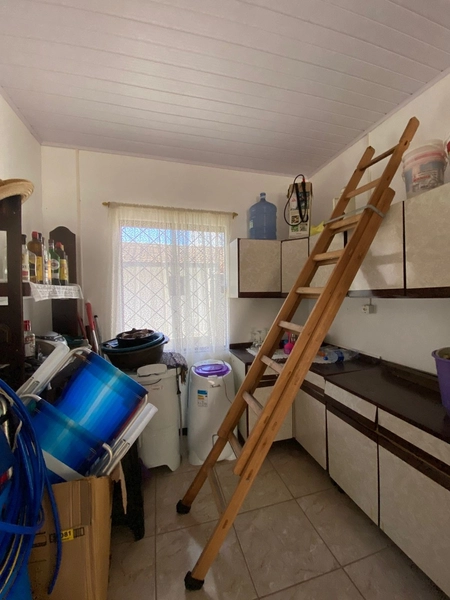 Casa no Centro de Barra Velha: 13ª foto da galeria de imagens do imóvel