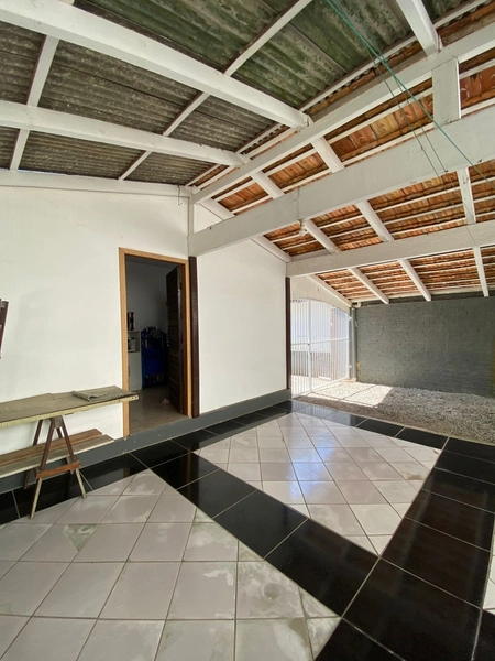 Casa no Centro de Barra Velha: 8ª foto da galeria de imagens do imóvel