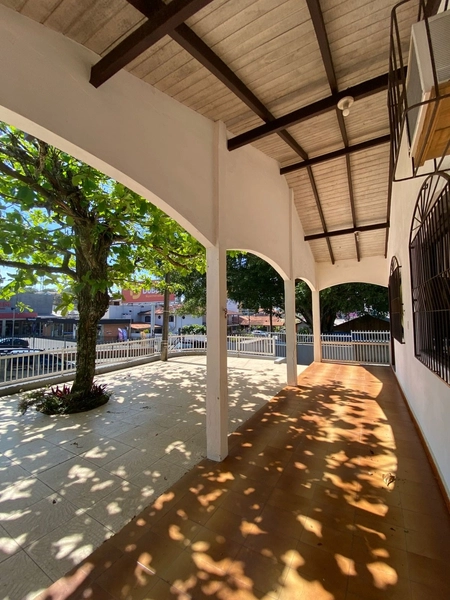 Casa no Centro de Barra Velha: 10ª foto da galeria de imagens do imóvel