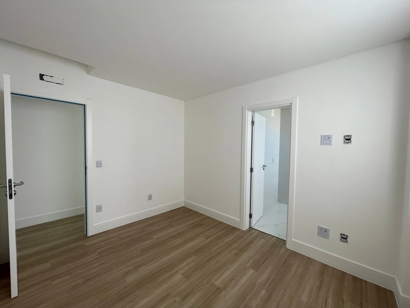 APTO 03 suítes frente mar e pé na areia na praia do Tabuleiro: 13ª foto da galeria de imagens do imóvel