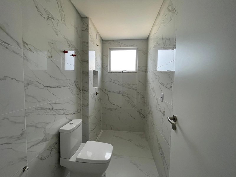 APTO 03 suítes frente mar e pé na areia na praia do Tabuleiro: 11ª foto da galeria de imagens do imóvel