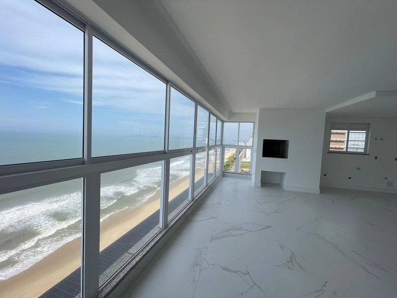 APTO 03 suítes frente mar e pé na areia na praia do Tabuleiro: 7ª foto da galeria de imagens do imóvel