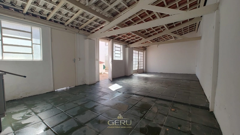 CASA AMPLA COM POTENCIAL COMERCIAL À VENDA NO VIANELO — JUNDIAÍ/SP: 10ª foto da galeria de imagens do imóvel